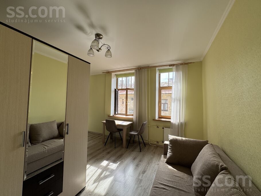 Apartment photo 4