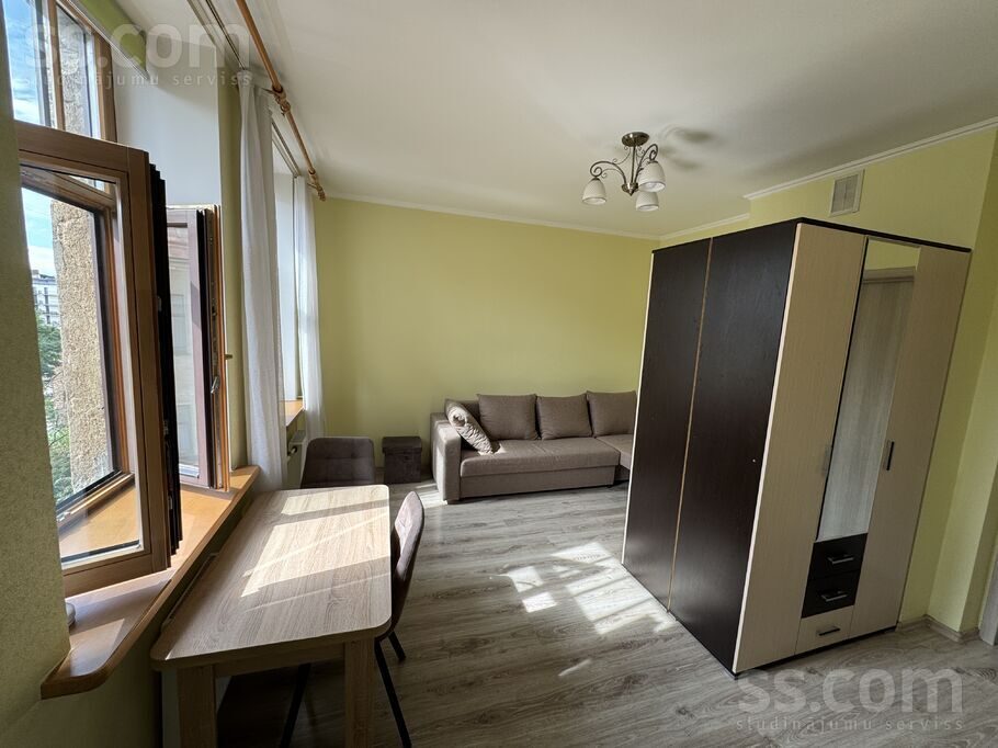 Apartment photo 5