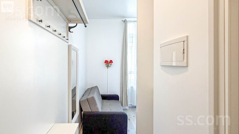 Apartment photo 2