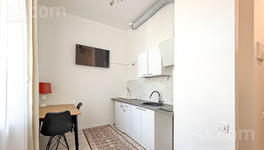 Apartment photo 5
