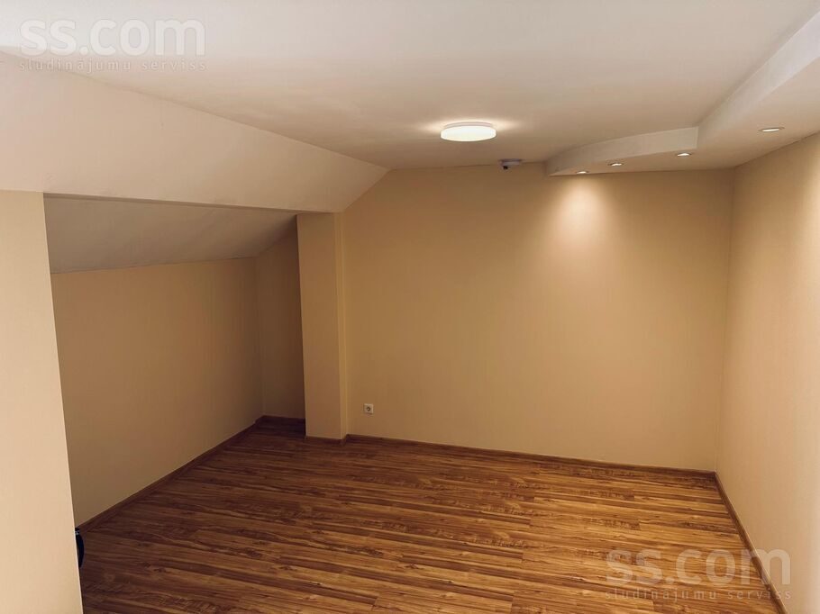 Apartment photo 3