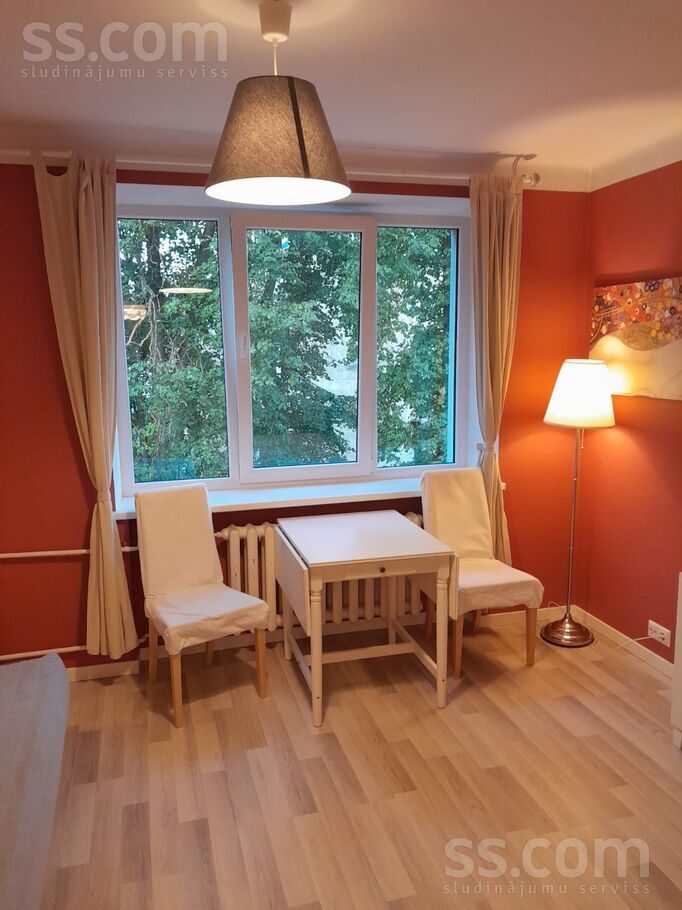 Apartment photo 2
