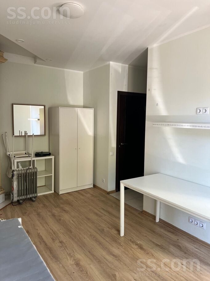 Apartment photo 4