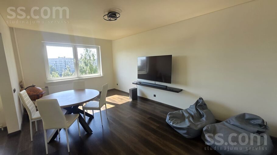 Apartment photo 3