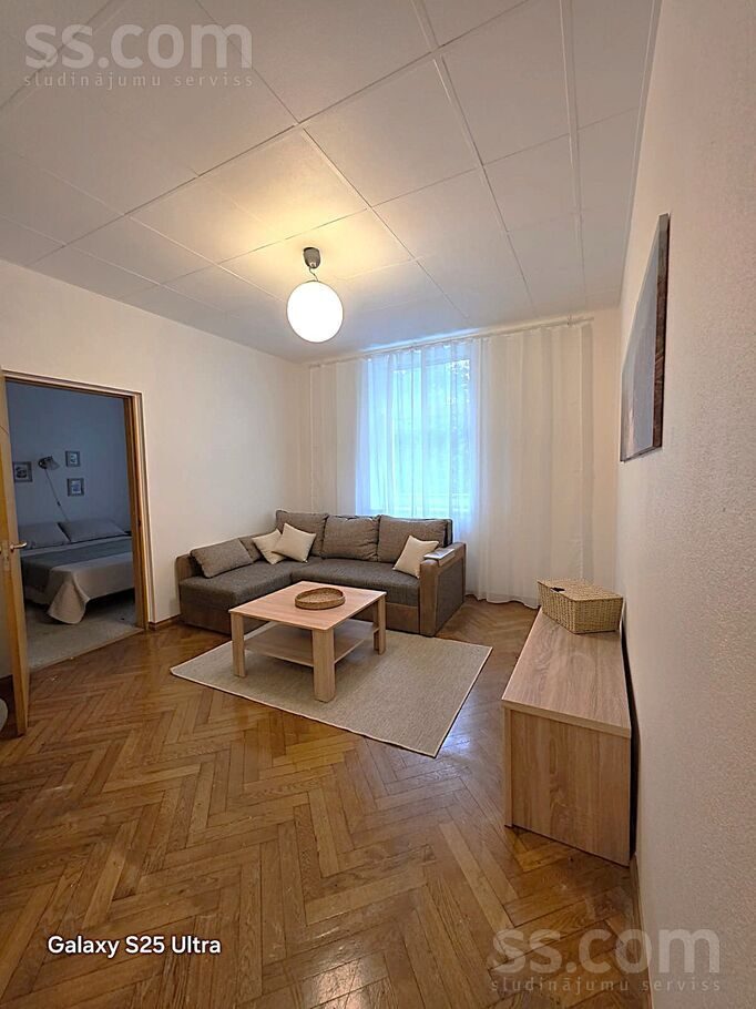 Apartment photo 2