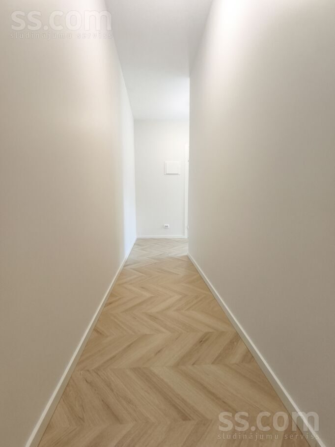 Apartment photo 8