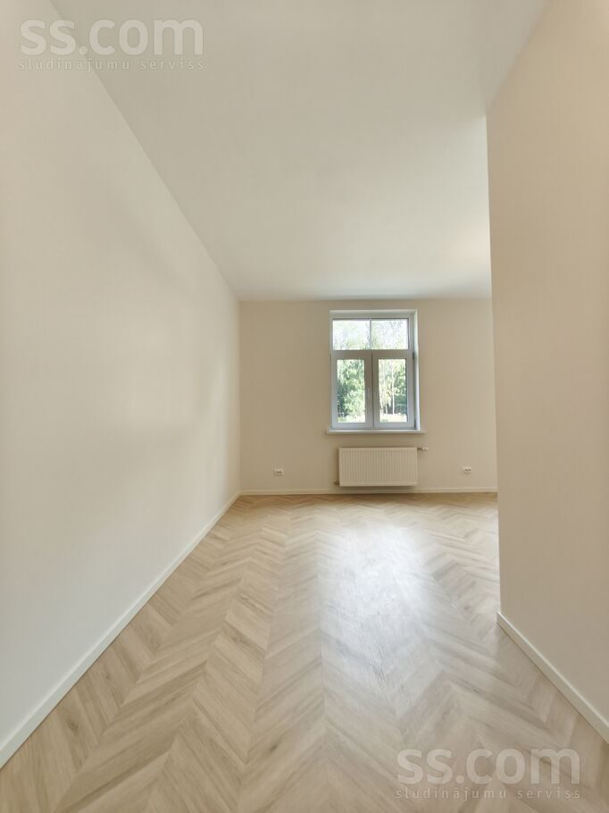 Apartment photo 4