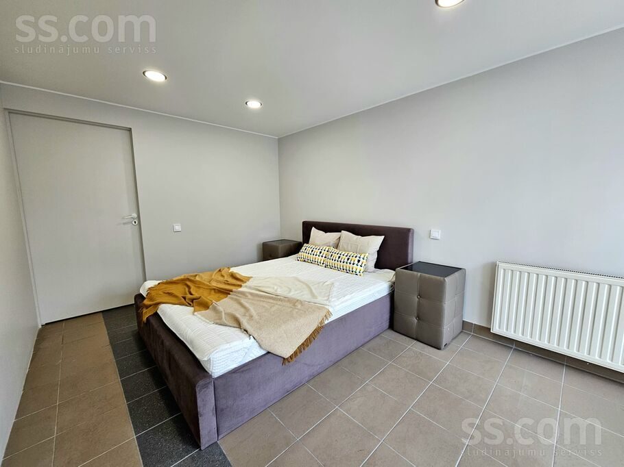 Apartment photo 2