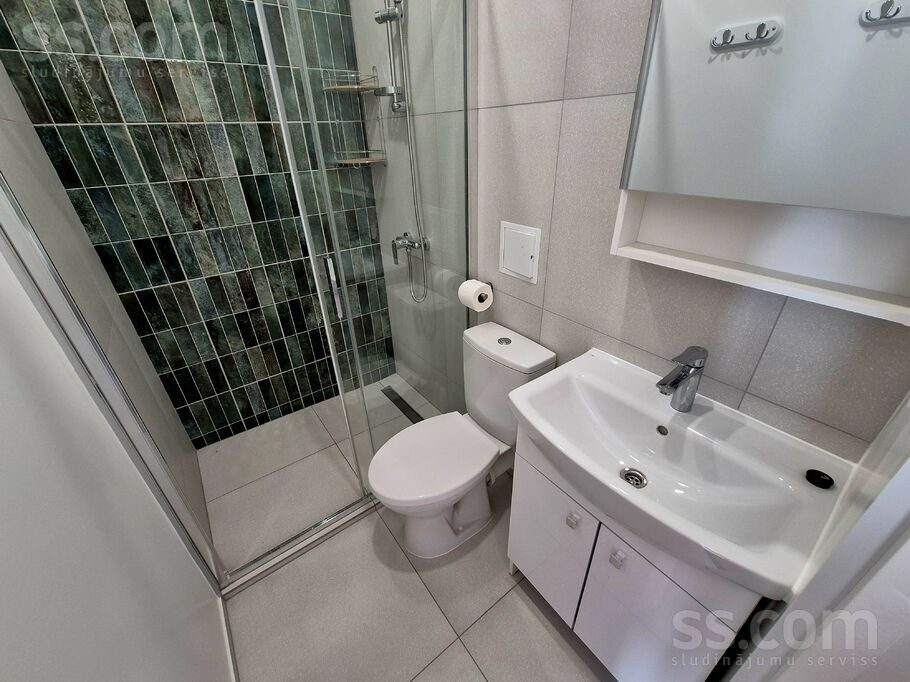 Apartment photo 2