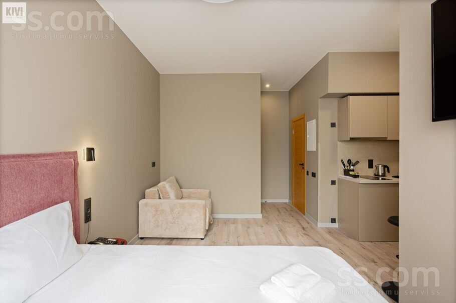 Apartment photo 10