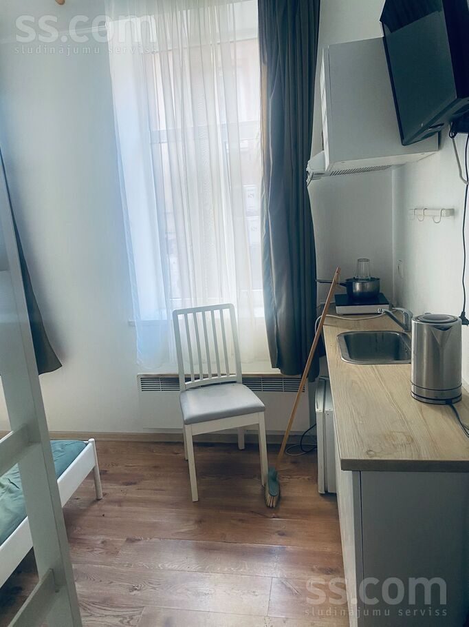 Apartment photo 2
