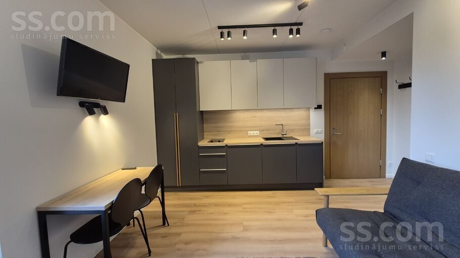 Apartment photo 4