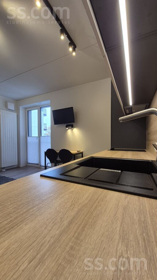 Apartment photo 2