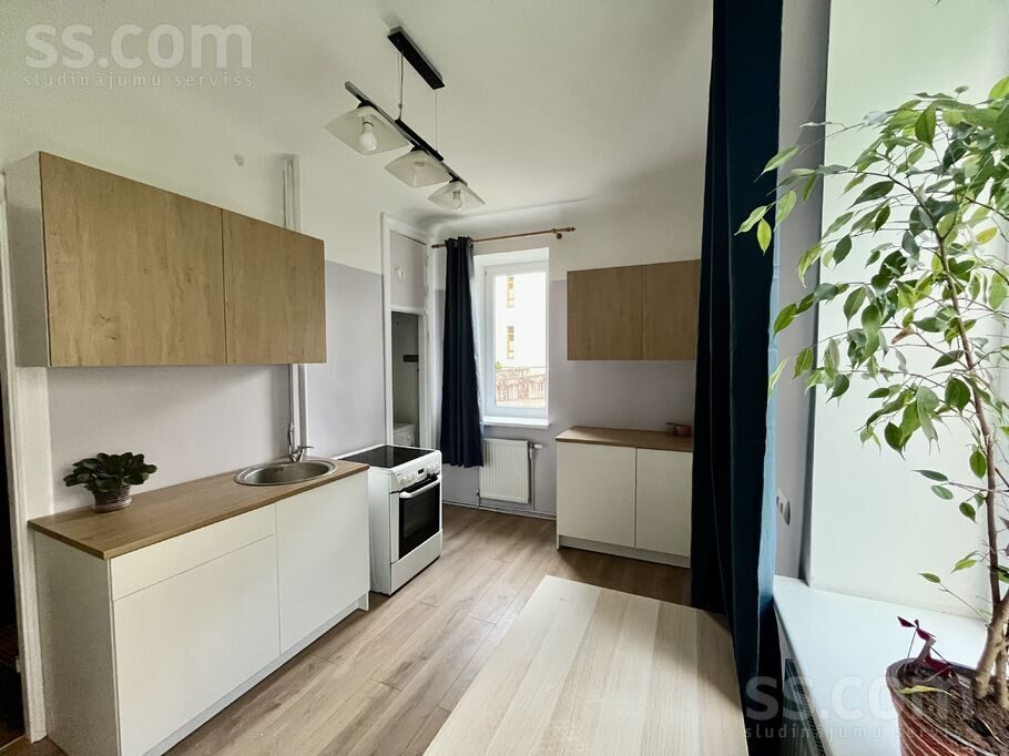 Apartment photo 2