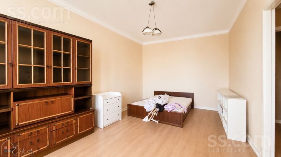 Apartment photo 2