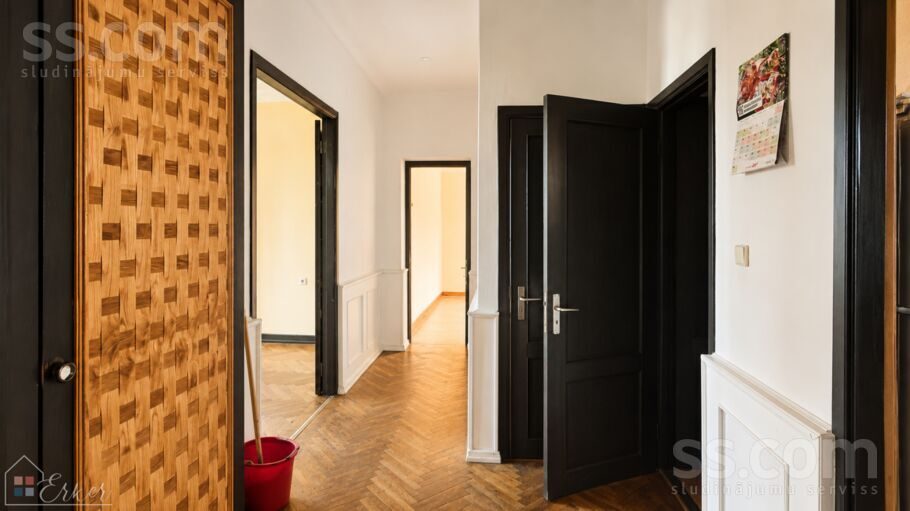 Apartment photo 6