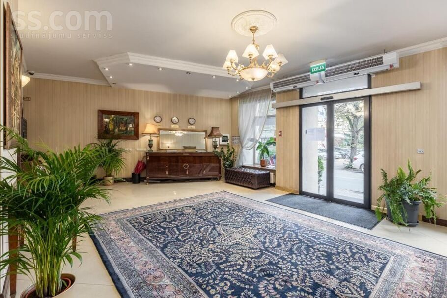 Apartment photo 7