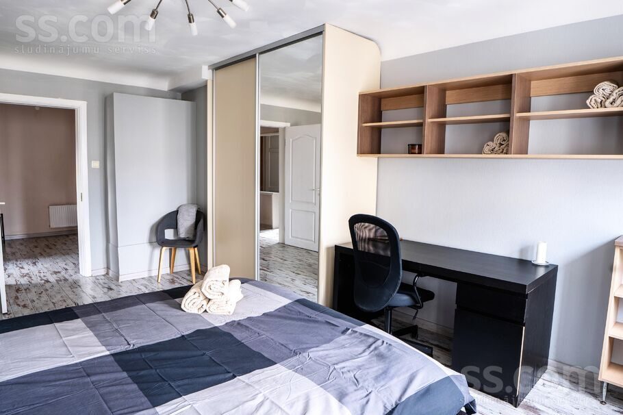 Apartment photo 3