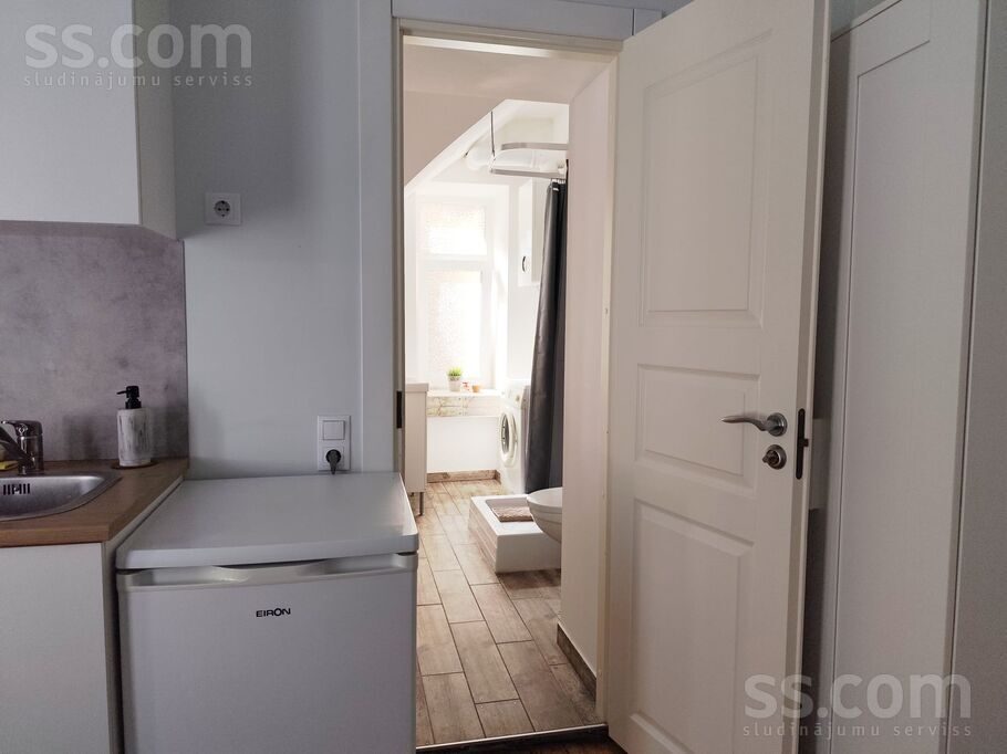 Apartment photo 7