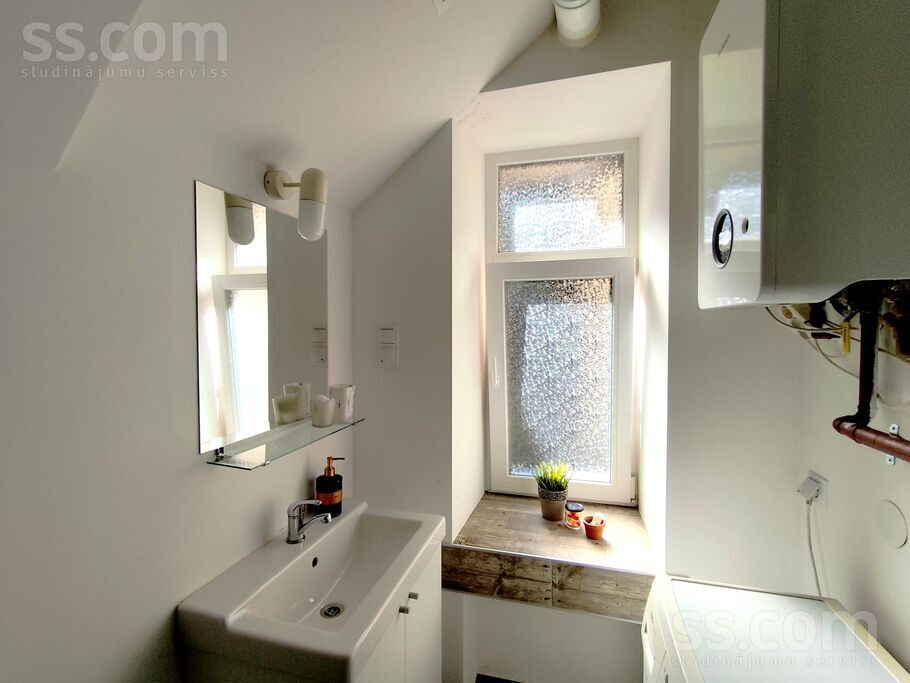 Apartment photo 9