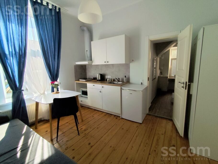 Apartment photo 4