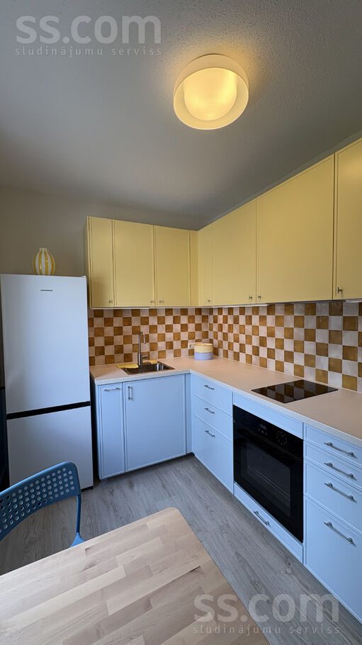 Apartment photo 8