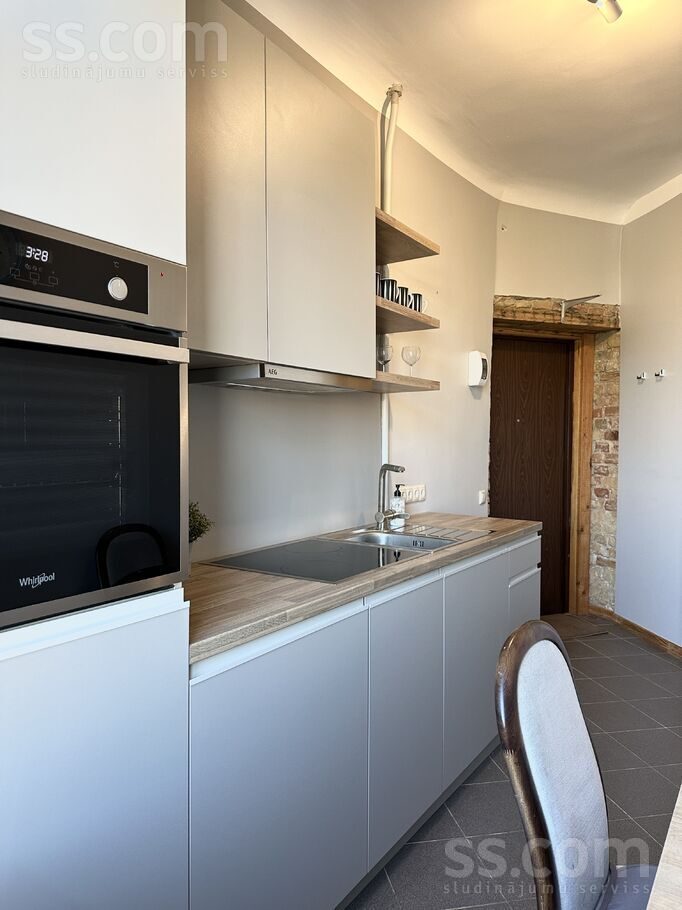 Apartment photo 2