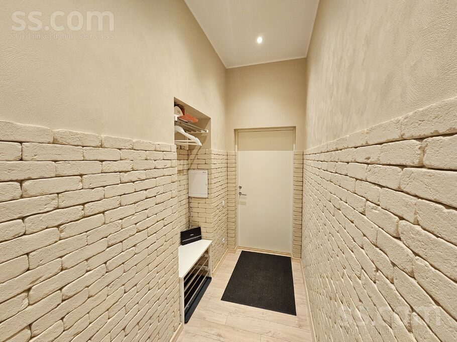 Apartment photo 5