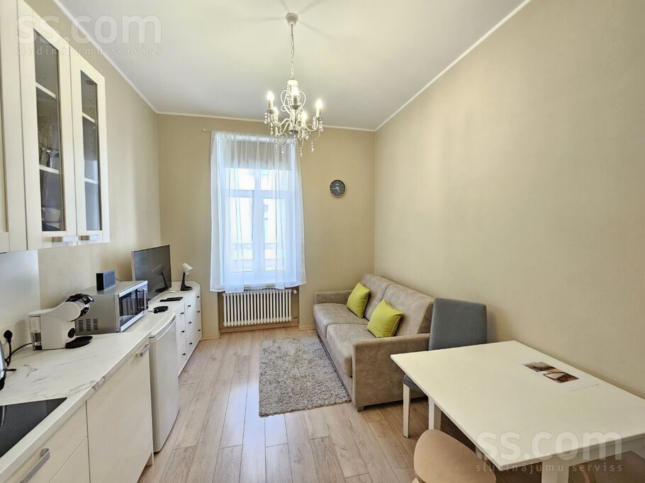 Apartment photo 7