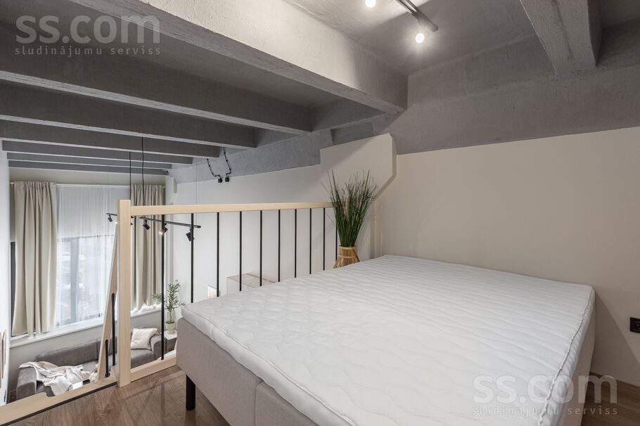 Apartment photo 8