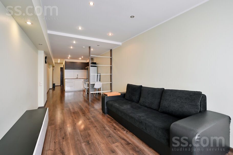 Apartment photo 2