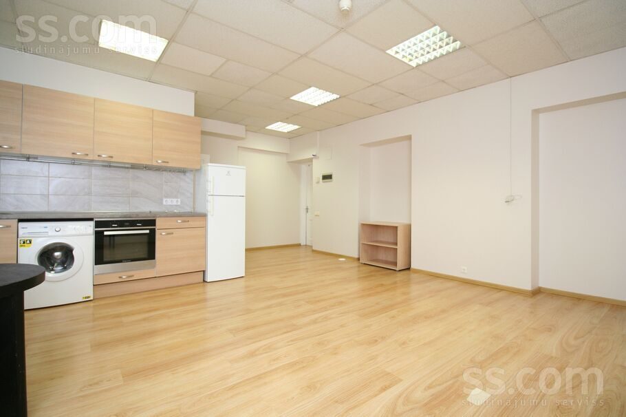Apartment photo 2
