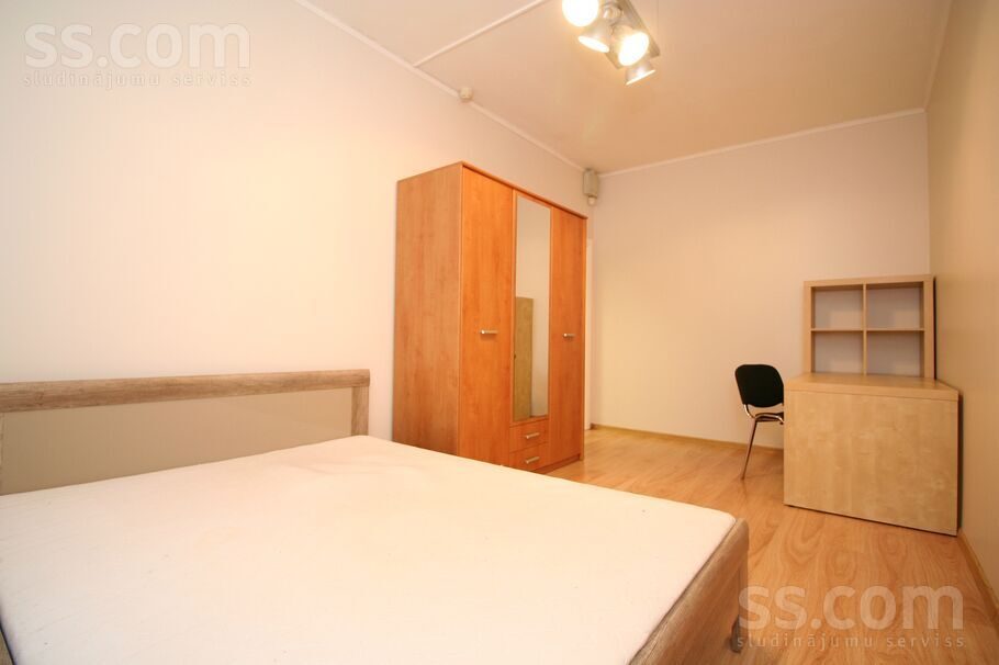 Apartment photo 7