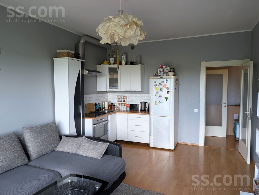 Apartment photo 2