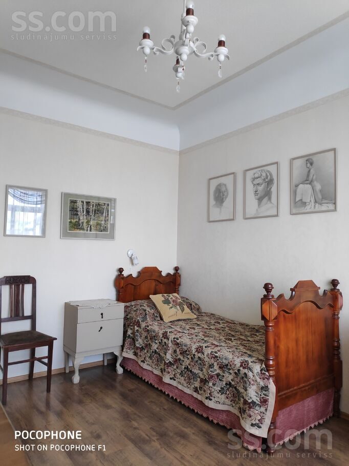 Apartment photo 7