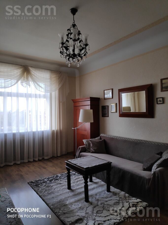 Apartment photo 2