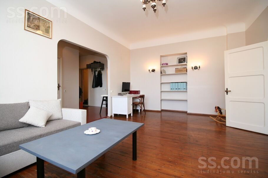 Apartment photo 6