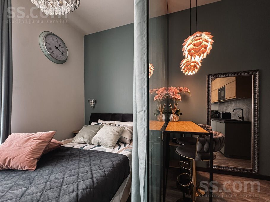 Apartment photo 2