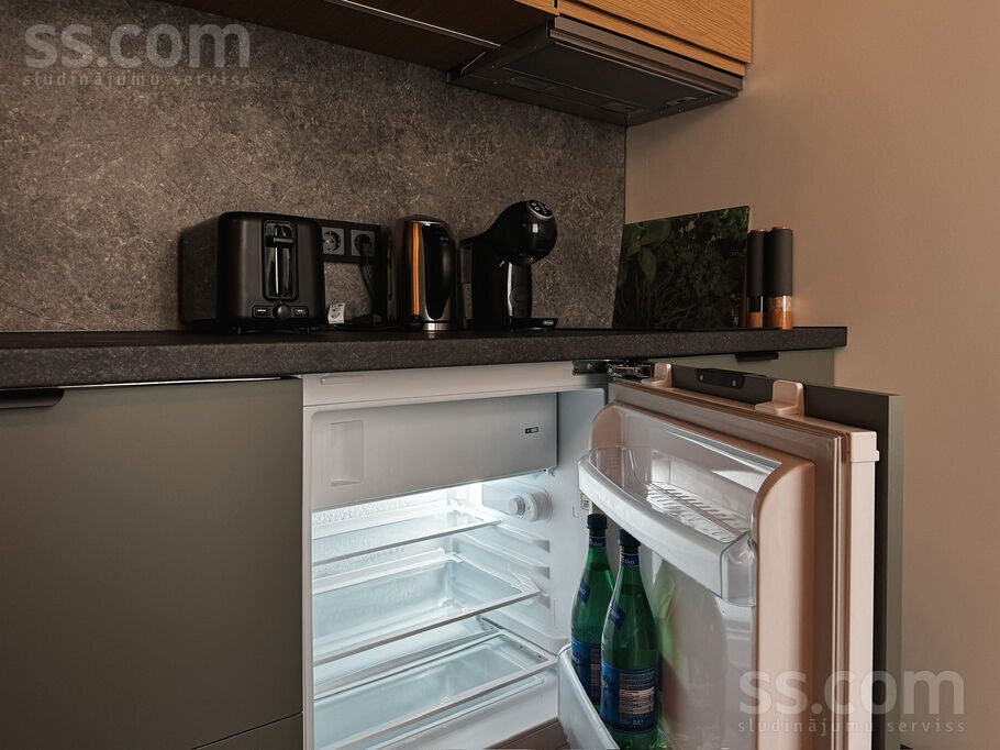 Apartment photo 8