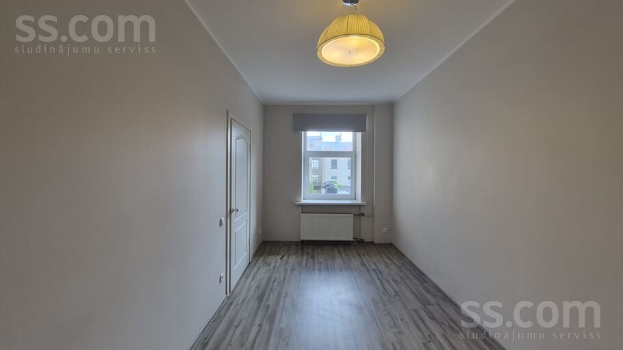 Apartment photo 5