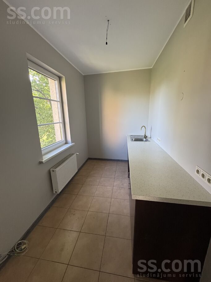Apartment photo 4