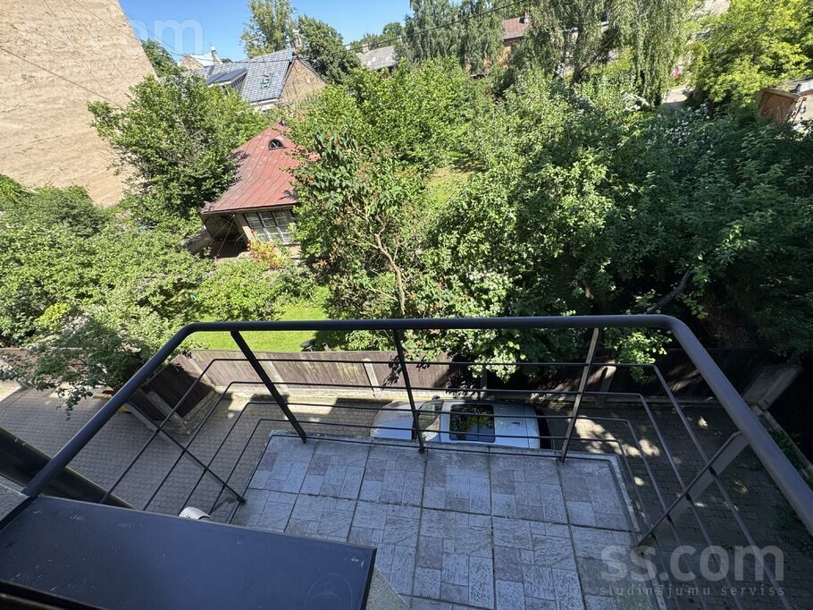 Apartment photo 6