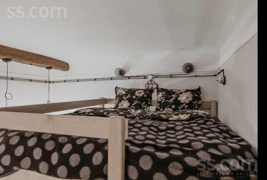 Apartment photo 9