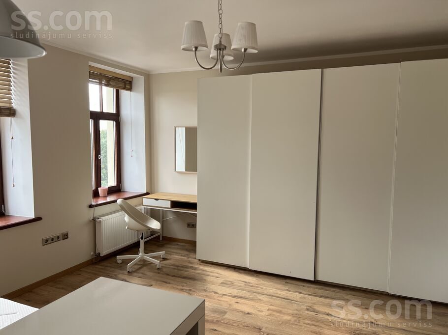 Apartment photo 4