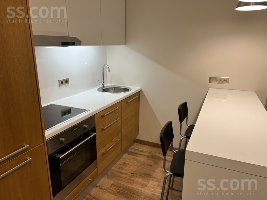 Apartment photo 2