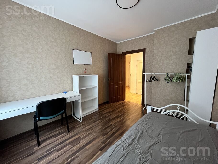Apartment photo 6