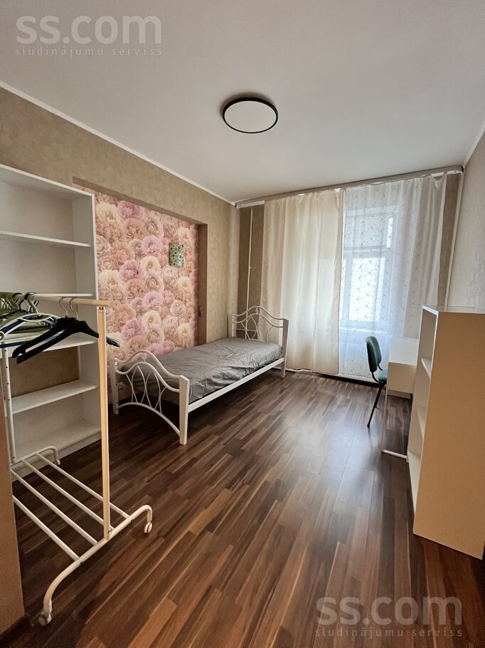 Apartment photo 5