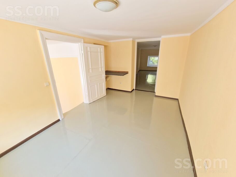 Apartment photo 9