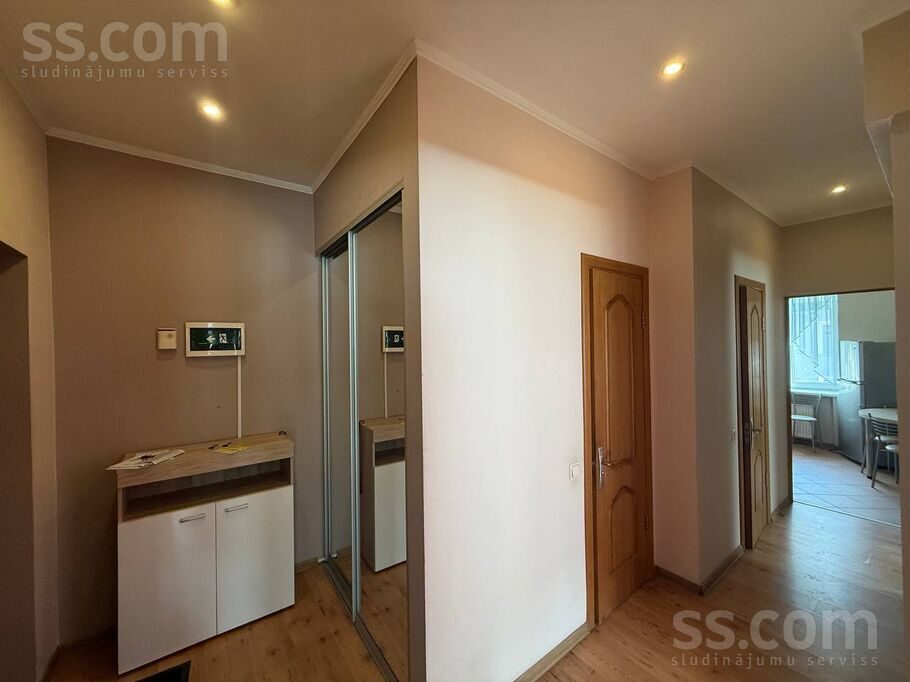 Apartment photo 5