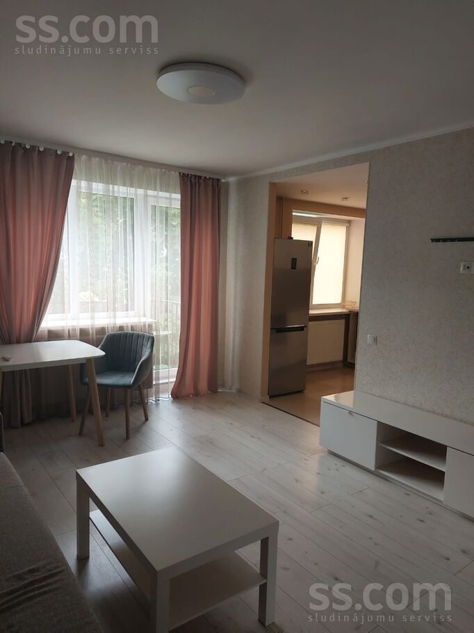 Apartment photo 2